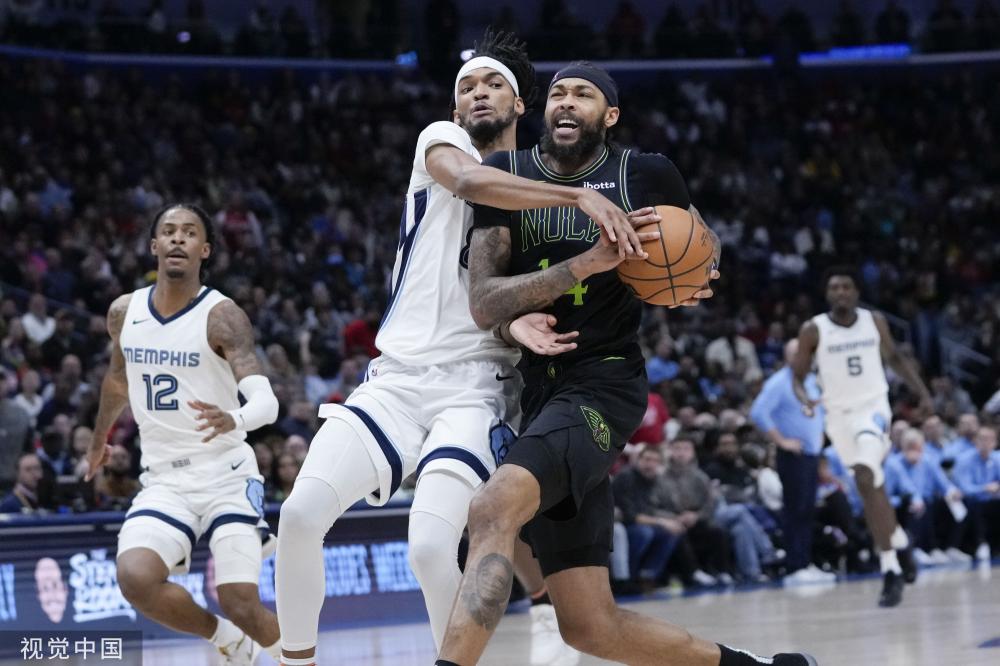 一位来自沙 一位来自沙