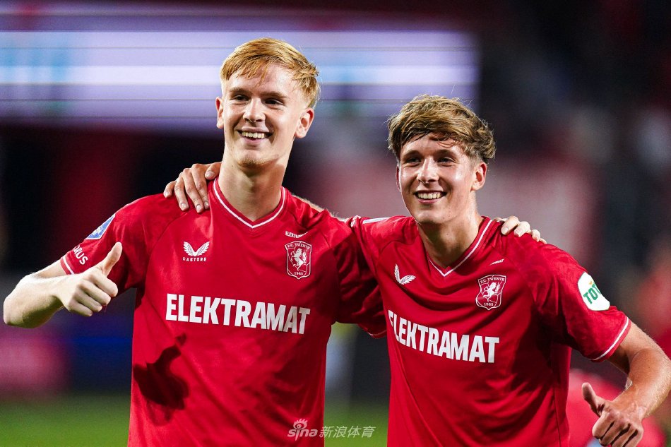 从质疑到自 从质疑到自