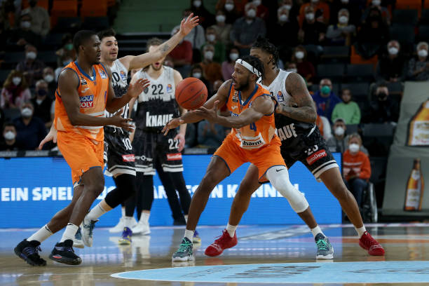 体育活动让 体育活动让