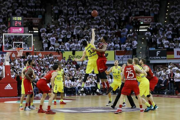 积累比赛经 积累比赛经