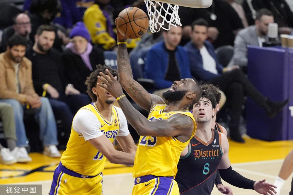 配合屡次突 配合屡次突